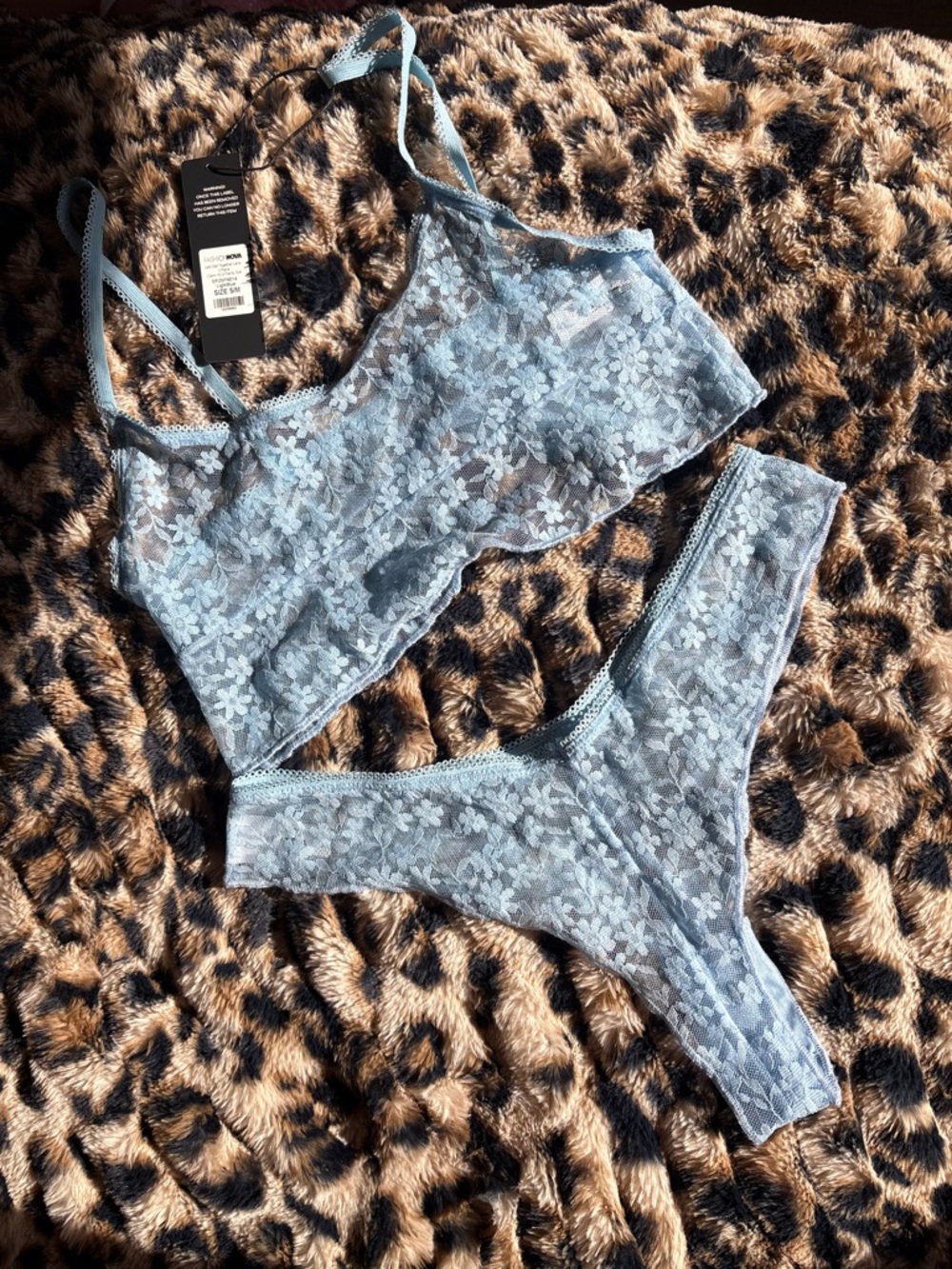 Sheer Floral Lace Bralette & Thong Set - Light Blue - Picture 6 of 7